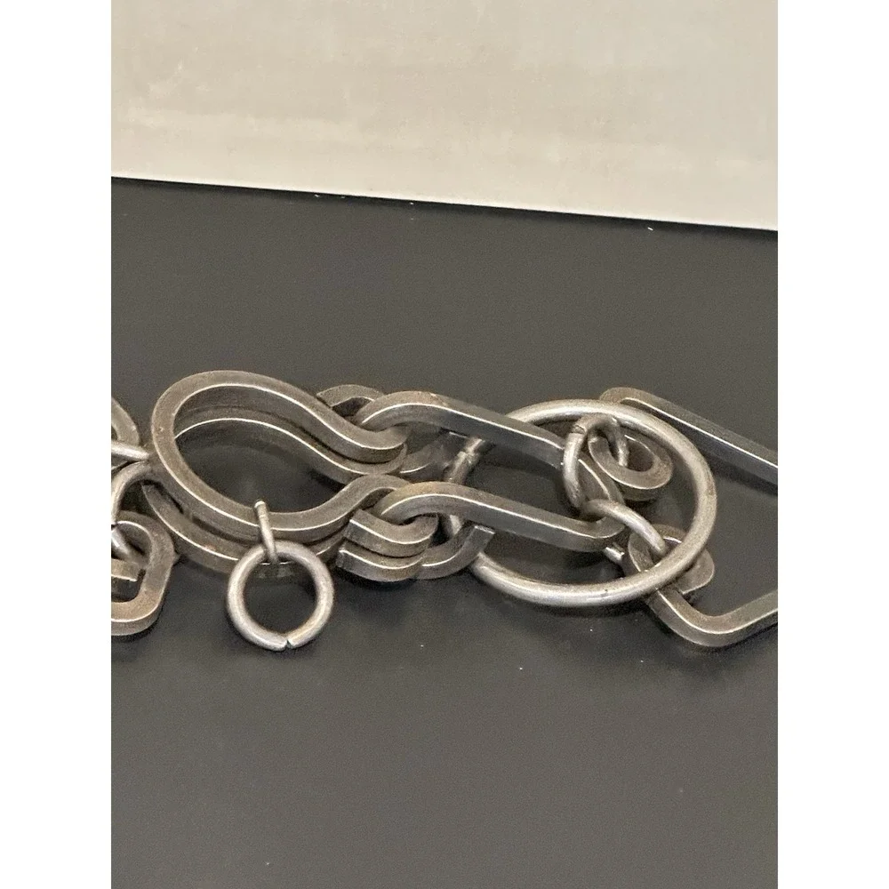 Heavy Metal Puzzle‎